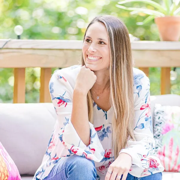 Lauren Lowder, Teacher life & comedy, on the PRSCNT roster